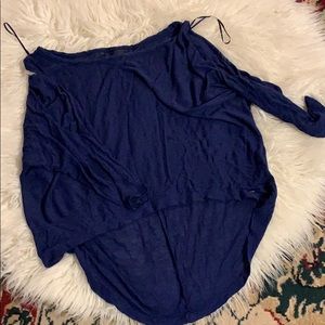 Guess Cold-Shoulder Top